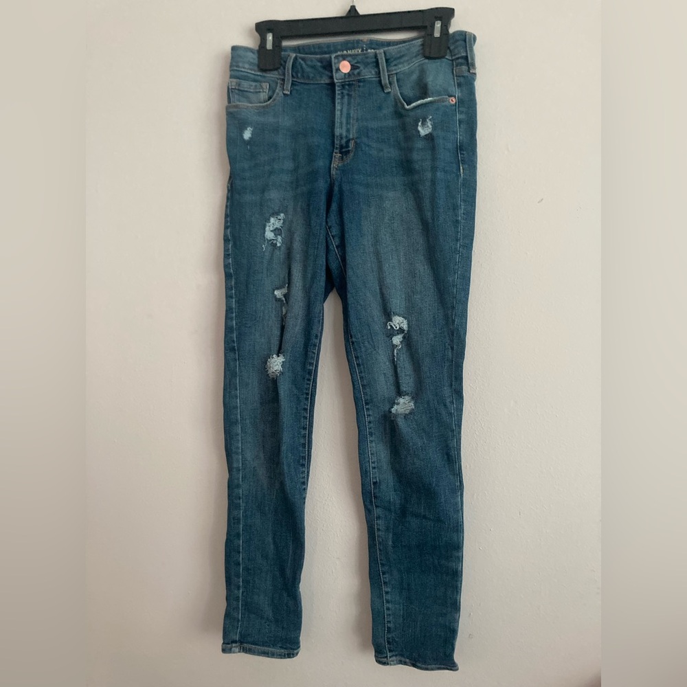 Old Navy Rockstar ripped mid- rise jeans - Picture 1 of 5